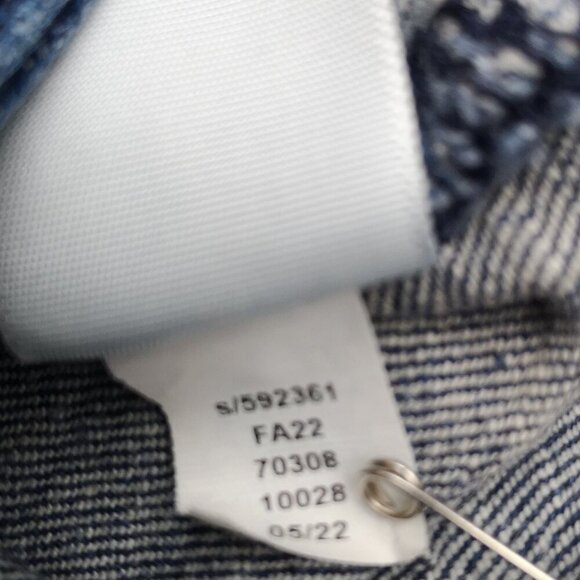 Ann Taylor Factory Ladies Size 14 Dark Wash Slight Flare Jeans - Picture 5 of 12